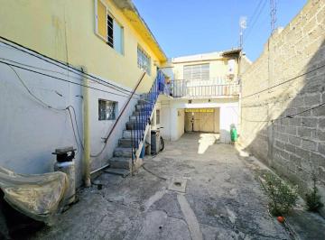 Edificio , Tlalnepantla de Baz · Propiedad con 5 Departamentos,, Cerca de La Zona Industrial de Vallejo