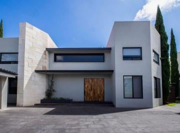 Casa de 5 habitaciones, Querétaro · Casa en Juriquilla con 1000 m² de Terreno y 5 Recámaras en Renta