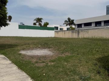 Terreno / Lote · 324m² · Lote en Venta en Fraccionamiento Bosques de Angelópolis, Puebla
