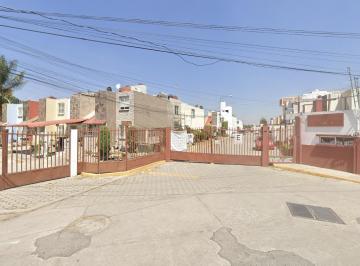 Casa en condominio de 2 habitaciones, Cuautlancingo · Casa en Venta en Barrio del Calvario | C. San Miguel Cerca de La Planta Vw y Autopista México - Puebla