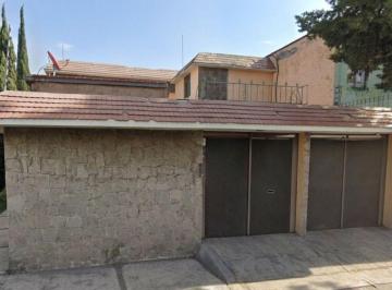 Casa de 4 habitaciones, Puebla · Casa de 194 m² con 4 Recámaras en Venta en Unidad Habitacional La Rosa