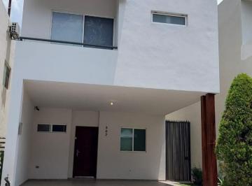 Casa en condominio · 184m² · 3 Recámaras · 2 Estacionamientos · Casa en Renta Paseo del Vergel, Monterrey, 3 Rec, 2 Autos, Seguridad, Amenidades