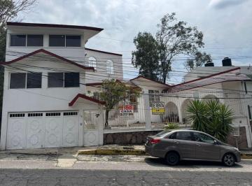 Casa de 3 habitaciones, Cuautitlán Izcalli · Residencia en Venta en Bosques del Lago – Exclusividad, Seguridad y Excelente Ubicación