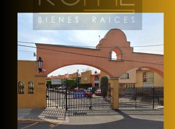 Casa en condominio de 3 habitaciones, Corregidora · Venta de Casa en Misión de Santiago, Querétaro Cerca de Plaza Comercial Candiles