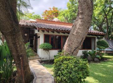 Casa · 170m² · 3 Recámaras · 4 Estacionamientos · Casa en Venta en Las Fincas Jiutepec