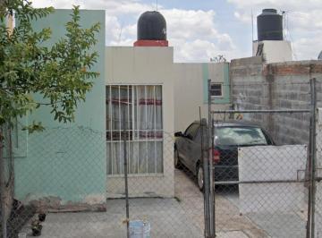 Casa de 2 habitaciones, Soledad de Graciano Sánchez · Venta Casa C. Villa Blanca, Soledad de Graciano Sánchez, S. L. p. a S F (G M)
