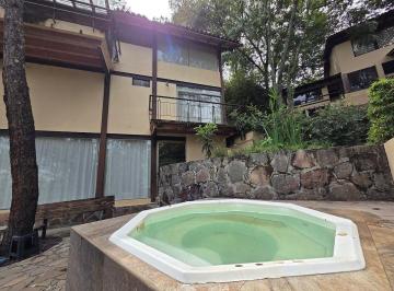 1e7639a8f4125237abbbdad9d25624ce2464163db6356c14ba97a3e933598cbd · Casa en Renta en Valle de Bravo en Loto Azul
