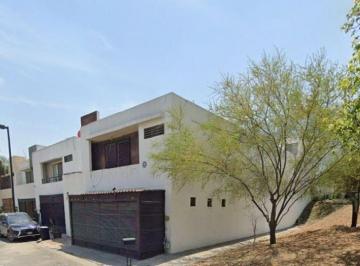 Casa de 4 habitaciones, Monterrey · Casa en Venta en La Col Cumbres Madeira Monterrey Nuevo Leon