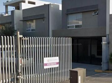 Casa en condominio de 3 habitaciones, San Nicolás de los Garza · Casa en Condominio de 120 m² con 3 Recámaras en Venta en San Nicolás de Los Garza, Remate Bancario