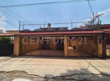 Casa · 152m² · 3 Recámaras · 3 Estacionamientos · Casa en Renta, Los Pirules, Tlalnepantla de Baz, Estado de México