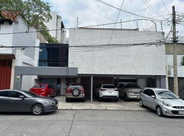 Oficina · 445m² · 5 Recámaras · 6 Estacionamientos · Casa Para Oficinas en Renta en Tlacoquemecatl del Valle