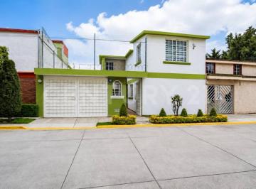 Casa · 178m² · 3 Recámaras · 2 Estacionamientos · Venta Casa Jardines de Santa Monica Tlalnepantla 11339