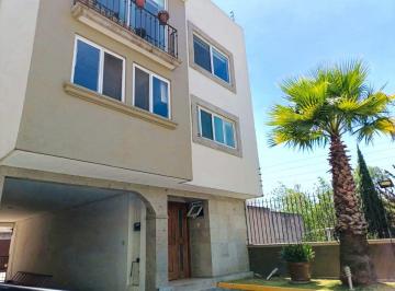 Casa en condominio de 3 habitaciones, Huixquilucan · Casa en Renta en Jesús del Monte con Estudio y Patio Privado |vive Entre Interlomas y Santa Fe