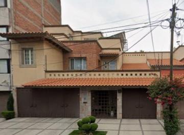 Casa de 5 habitaciones, Coyoacán · Venta de Casa - Ciudad de Mexico - Coyoacan - del Carmen