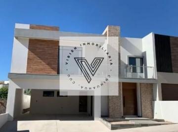 Casa · 310m² · Residencia en Venta en Vistas del Valle
