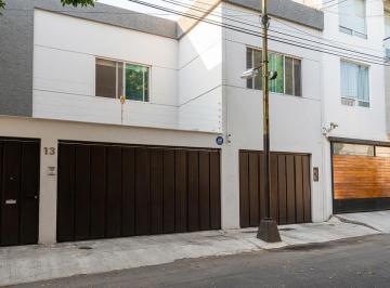 Casa · 295m² · 3 Recámaras · 2 Estacionamientos · Casa en Renta, Narvarte, 3 Recamaras