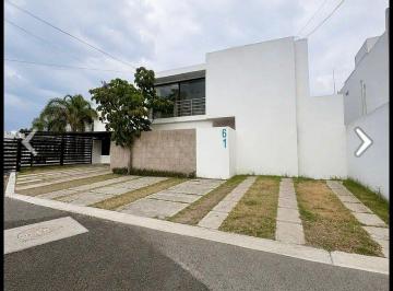 5f12c7a13e900440ebe7cde554ce49ea48c365f26ca727203b920ab6812857c1 · Casa en Venta en Corregidora, Qro