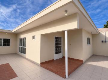 Casa · 138m² · 3 Recámaras · 2 Estacionamientos · Casa en Renta en Nuevo Refugio, Gomez Palacio Dgo.