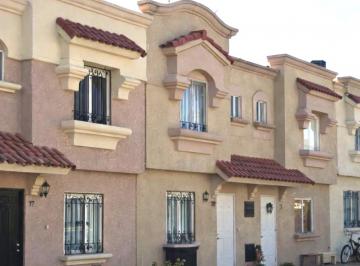 Casa de 3 habitaciones, Cuautitlán Izcalli · Casa en Venta de Remate en Urbi Quinta Montecarlo, Cuautitlán Izcalli, Méx.