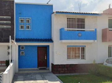 Casa de 3 habitaciones, Corregidora · Casa en Venta en Queretaro