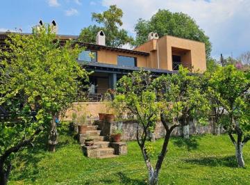 Departamento · 68m² · 2 Recámaras · 2 Estacionamientos · Cabañas y Suite en Pre - Venta en Valle de Bravo, México