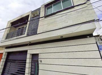 Casa de 3 habitaciones, Miguel Hidalgo · Casa en Venta en Observatorio, Miguel Hidalgo