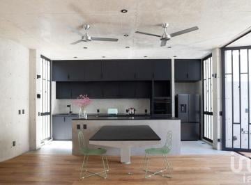 Casa · 340m² · 4 Recámaras · 2 Estacionamientos · Casa en Renta Condesa, Cdmx