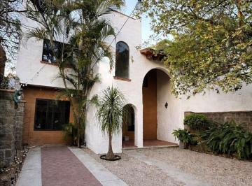 Casa · 170m² · 3 Recámaras · 2 Estacionamientos · Venta Casa Residencial Jiutepec, Morelos