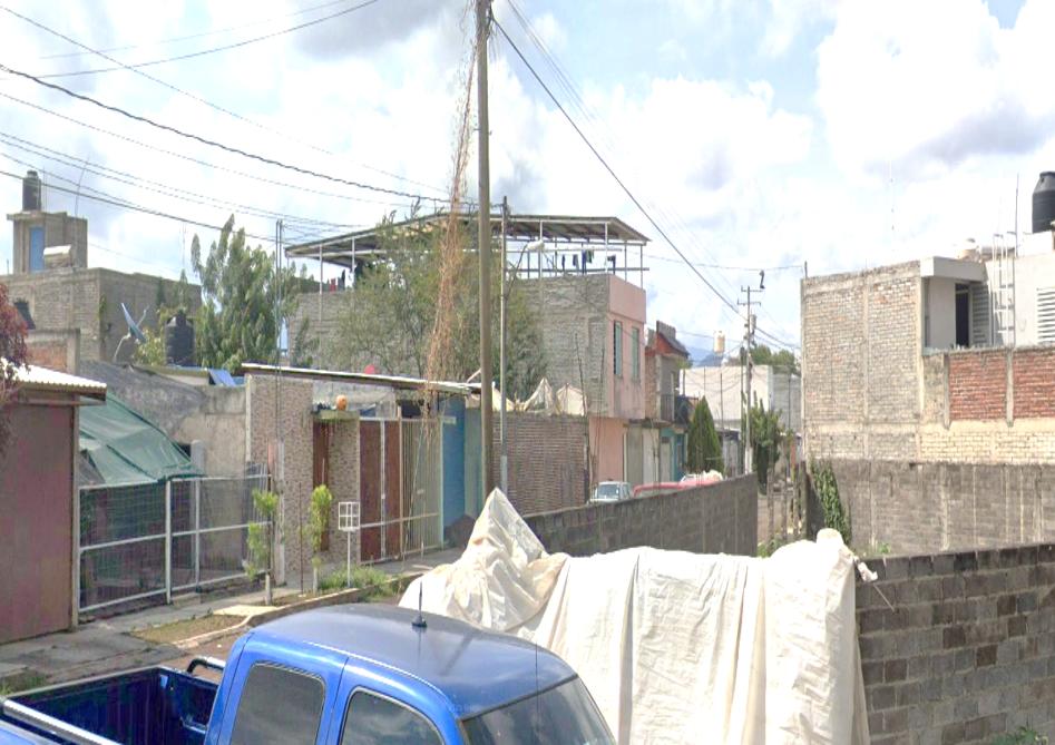 Casa con 147 m&sup2; de Terreno y 2 Recámaras en Venta en Los Reyes