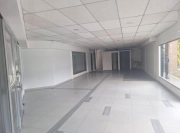 Local comercial · 58m² · Locales en Pre - Renta, Col. Bellavista, Metepec, México