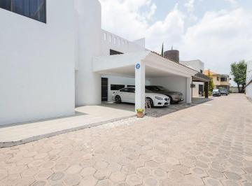 Casa · 280m² · 3 Recámaras · 2 Estacionamientos · Casa en Venta en Camino Real de Los Cipreses, San Andrés Cholula, Puebla