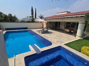 35fa389da96e9b9975584facfb258d7db1e884afcd31d97a208f748e5fd91b9f · Casa en Venta en Lomas de Cocoyoc