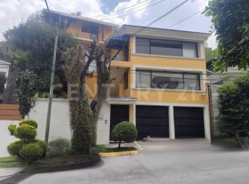 Casa · 423m² · 3 Recámaras · 2 Estacionamientos · Casa en Venta, Lomas de Tecamachalco, Huixquilucan