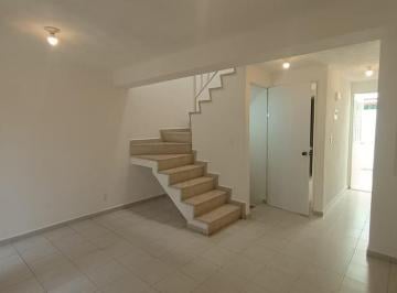 Casa · 66m² · 3 Recámaras · 1 Estacionamiento · Casa en Venta en Toluca, Fraccionamiento Hacienda del Valle 2