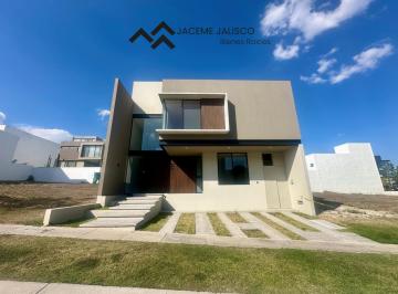 Casa en condominio de 4 habitaciones, Zapopan · Casa en Venta Colinas de Los Virreyes - Av Universidad, Frente a Puerta Las Lomas