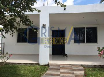 Casa · 100m² · 1 Recámara · 1 Estacionamiento · Casa en Renta Boulevard a La Playa con Vista Al Río