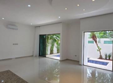 Casa de 4 habitaciones, Benito Juárez · Exclusiva Casa de 4 Habitaciones en Residencial Cumbres