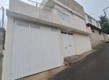 Casa de 3 habitaciones, Cuautitlán Izcalli · Casa en Venta, San Francisco Tepojaco 3 Recs,3b Completos,3 Estacionamientos Posibilidad de Roof Gard