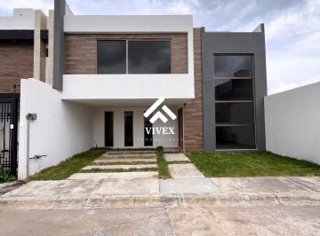 Casa de 5 habitaciones, Pachuca · Venta La Herradura 5 Rec Pachuca