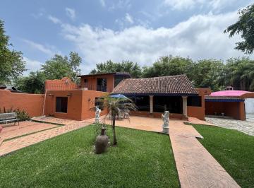 Villa · 1600m² · 2 Recámaras · 10 Estacionamientos · Hermosa Quinta en San Francisco La Zona Exclusiva de La Carretera Nacional