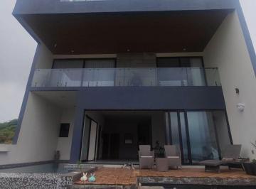 Casa de 4 habitaciones, León · Casa de Lujo en Venta en Lomas Punta del Este, León, Gto.