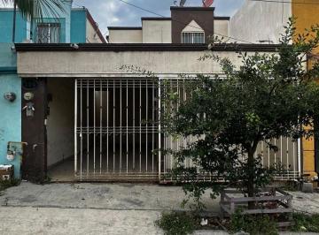Casa de 2 habitaciones, Guadalupe · Casa en Venta en Guadalupe