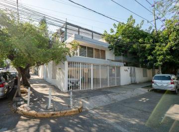 Casa · 427m² · 5 Recámaras · 4 Estacionamientos · Providencia Casa de Oportunidad