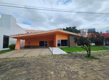 Casa en condominio · 432m² · 4 Recámaras · 4 Estacionamientos · Casa/terreno 2 Club Hípico Guadalajara - Expo Gdl Ubicación Inigualable