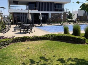 Terreno / Lote · 176m² · Excelente Terreno en Coto Maples 1 Frente a Parque