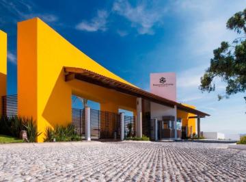 Casa en condominio · 207m² · 3 Recámaras · 2 Estacionamientos · Casa en Venta en Fraccionamiento Residencial Bosque de Las Fuentes, Modelo Trevi en Calimaya, Estado
