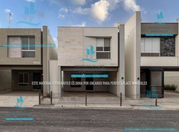 Casa · 160m² · 3 Recámaras · Casa en Venta en Guadalupe, N. L.