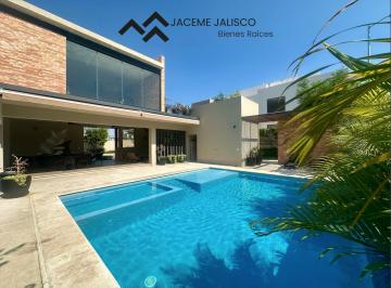 Casa en condominio de 3 habitaciones, Zapopan · Casa en Venta Coto Levana Residencial - Jocotán - Zona Chivas Verde Valle - Rinconada del Bosque