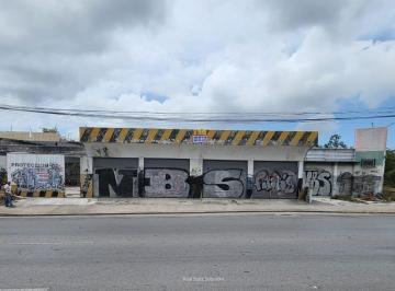 Bodega comercial · 458m² · 1 Recámara · 10 Estacionamientos · Edificio Comercial en Venta/renta, 458.4 m², Av José López Portillo, Sm 94, Cancún.