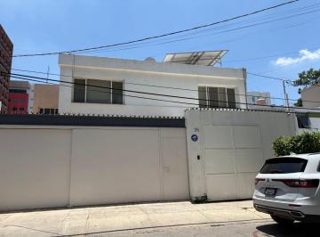 Oficina , Guadalajara · Oficinas en Renta (Remodelada y Equipada con Paneles)